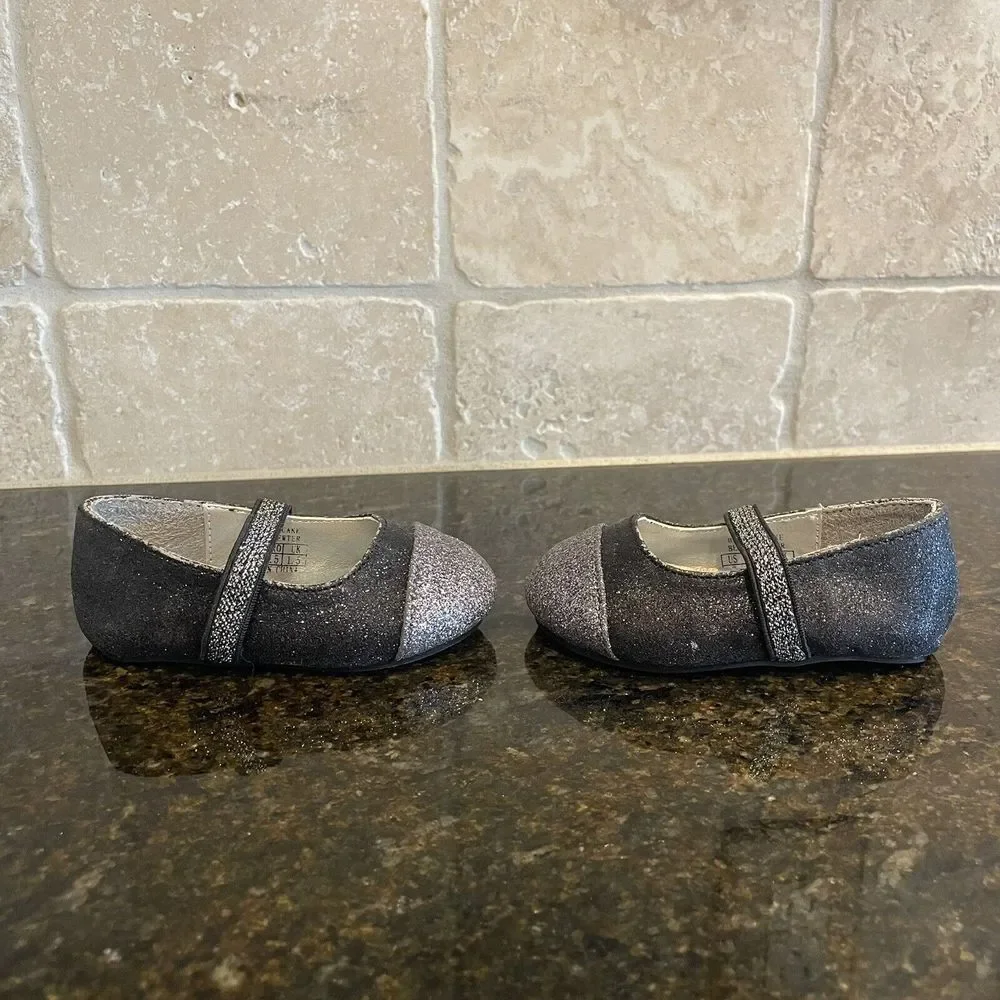 Stuart Weitzman Baby Shoes Size 2 Baby Cupcake Black/Pewter Sparkle